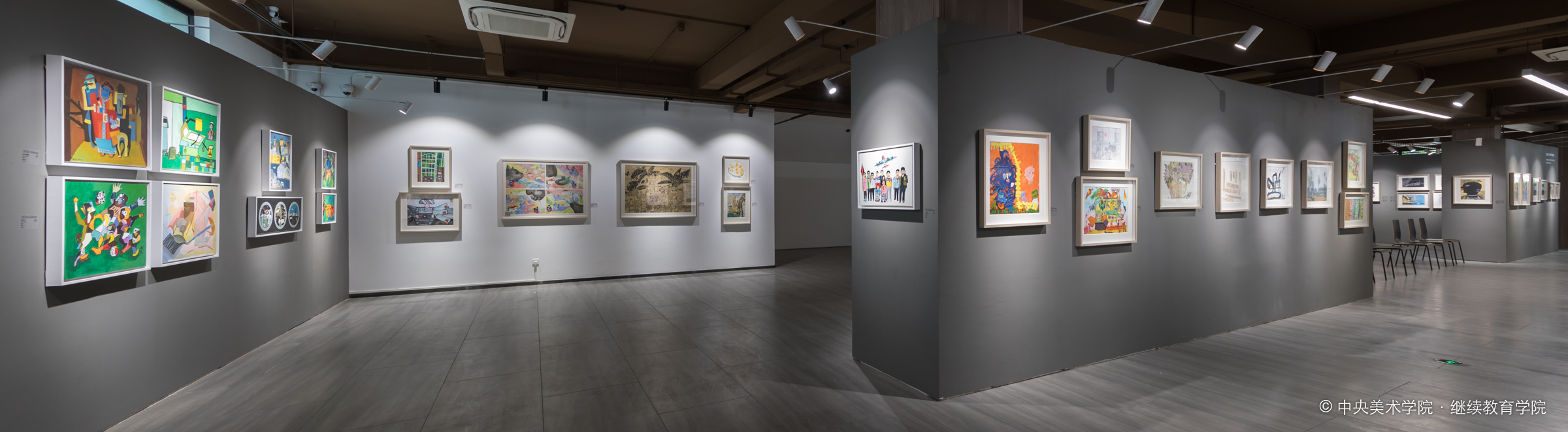 03、央美魯信全國少年兒童繪畫作品大賽優秀作品展-現場空鏡2.jpg