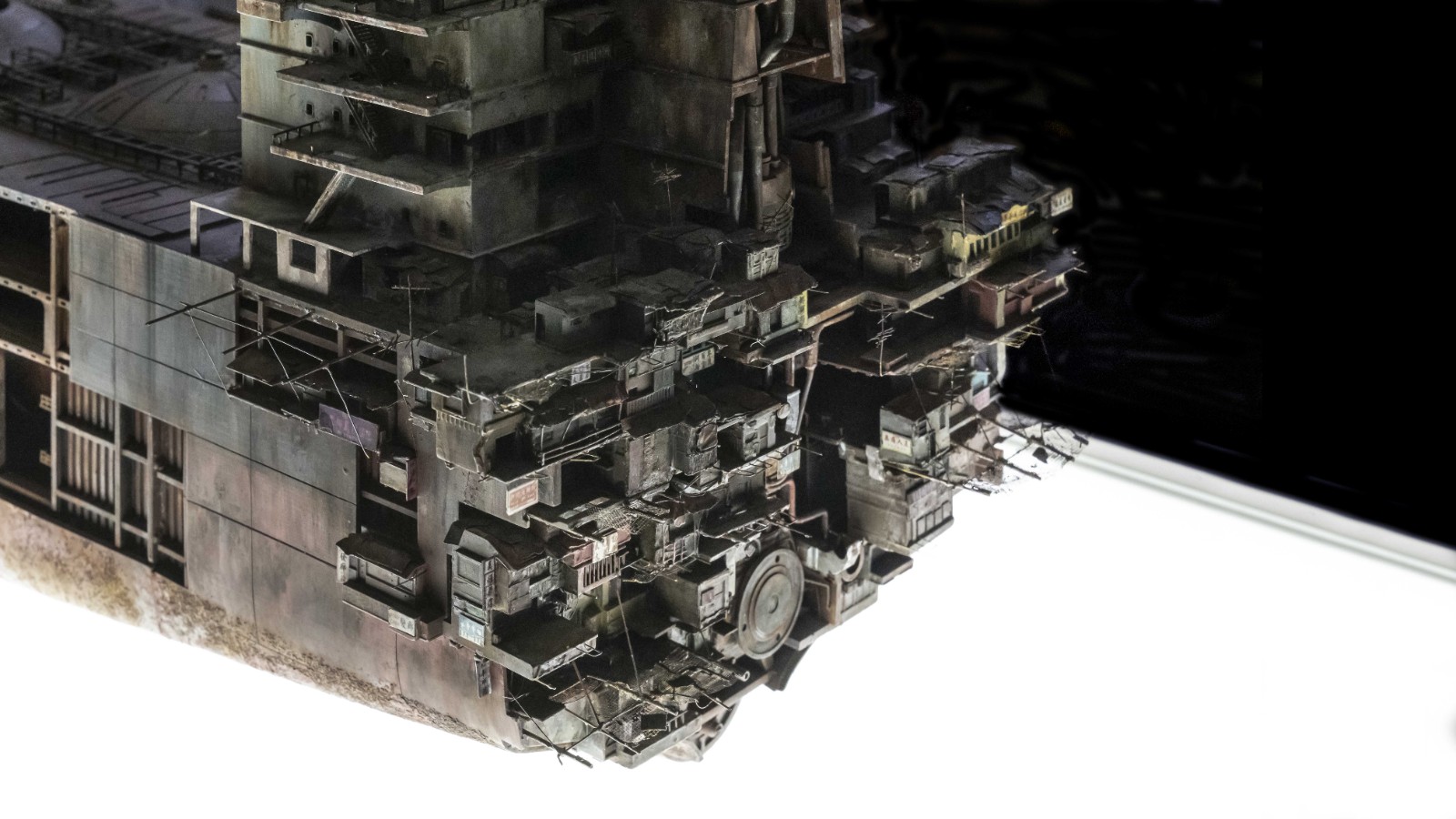 渔村童话（FAIRYTALES国际建筑竞赛一等奖），2017，综合材料，180x66x40cm